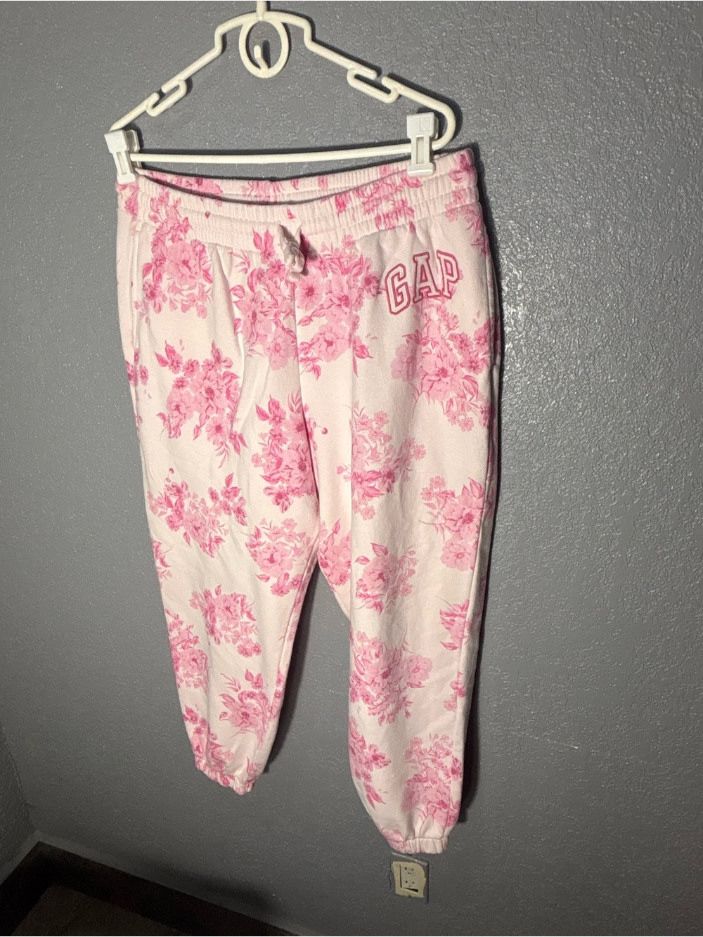 GAP Pink Floral Sweatpants